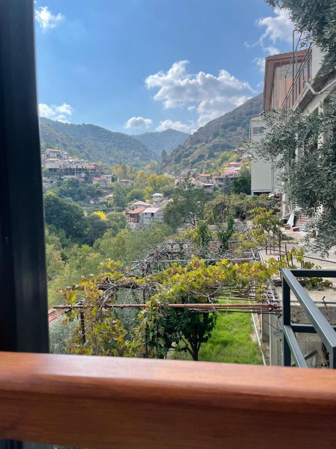 Balkoni Moutoullas Dış mekan fotoğraf