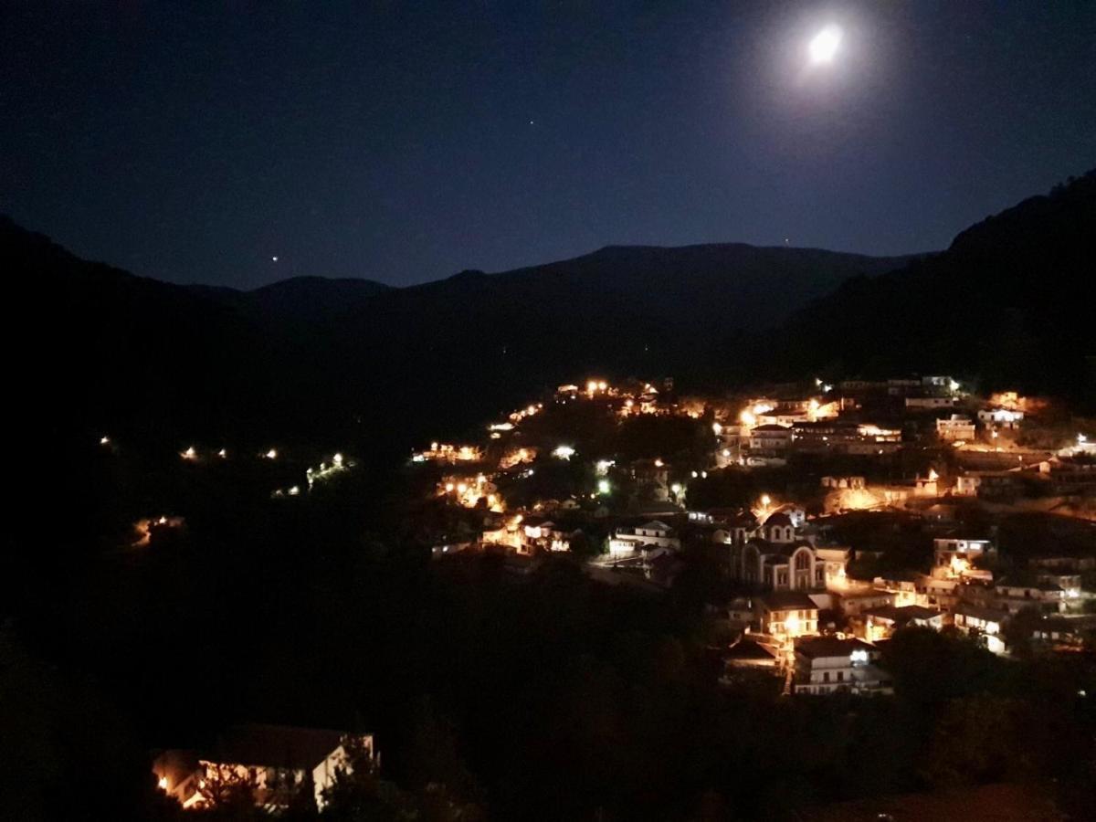 Balkoni Moutoullas Dış mekan fotoğraf